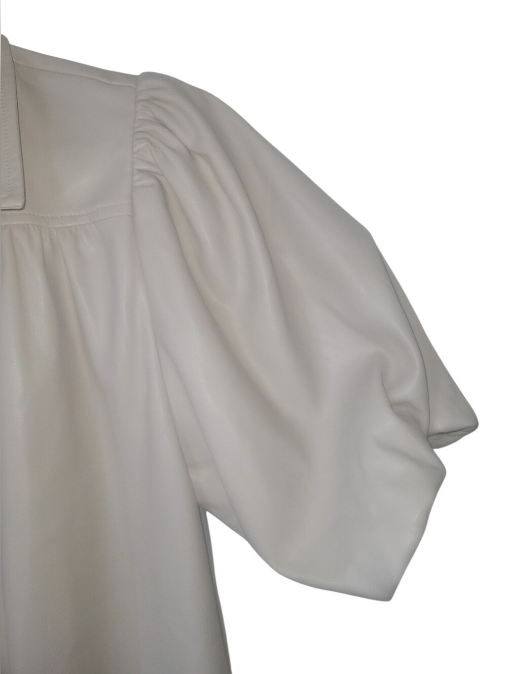 Fate Faux Leather Biege/Cream Puff Sleeve Button-Front Ruffled Hem NWT L - Picture 2 of 9